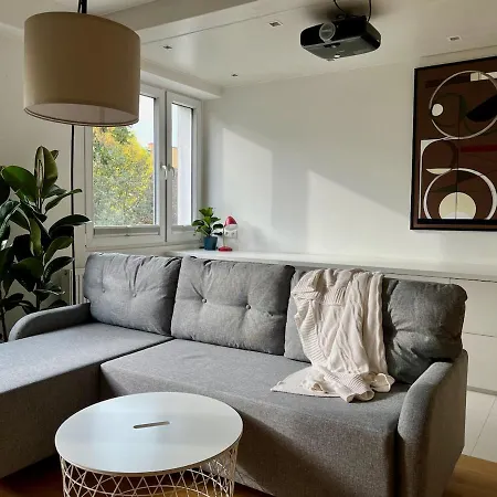 Διαμέρισμα Comfortable West Iv